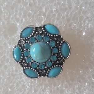 Turquoise Flower 18MM Ginger Snap Button